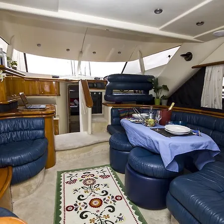 Bateau-hôtel Lanzarote Yacht
