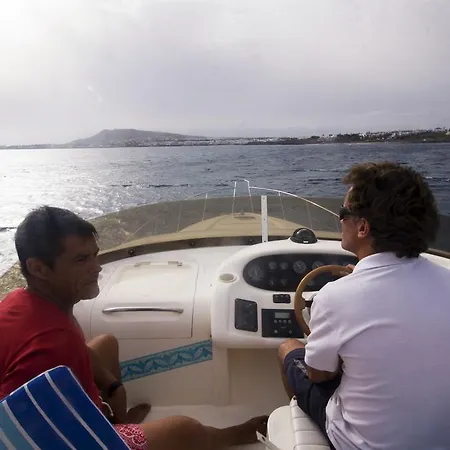 Lanzarote Yacht *