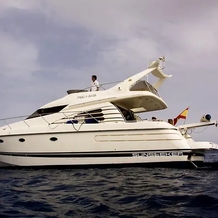 Botel Lanzarote Yacht Playa Blanca (Lanzarote)